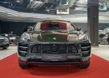 Porsche Macan Turbo PerformancePack AHK INDIVIDUAL VOLL - Porsche mit Benzin-Antrieb: Grün