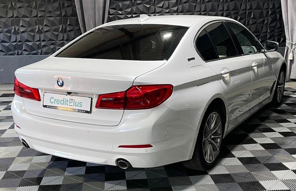 BMW 530 5 Limousine 530 e Hybrid, Navi, Kamera,LED