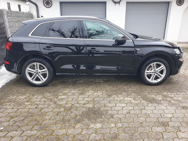 Audi Q5 50 TFSI e quattro sport S tronic S line Pano