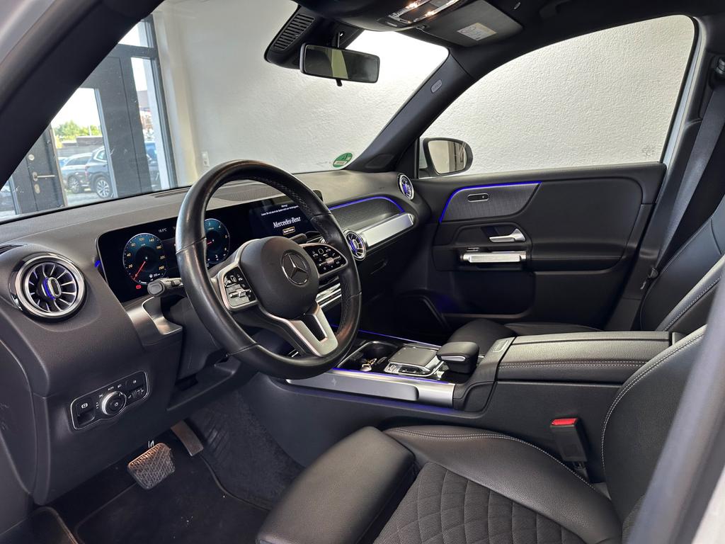 Mercedes-Benz GLB 200