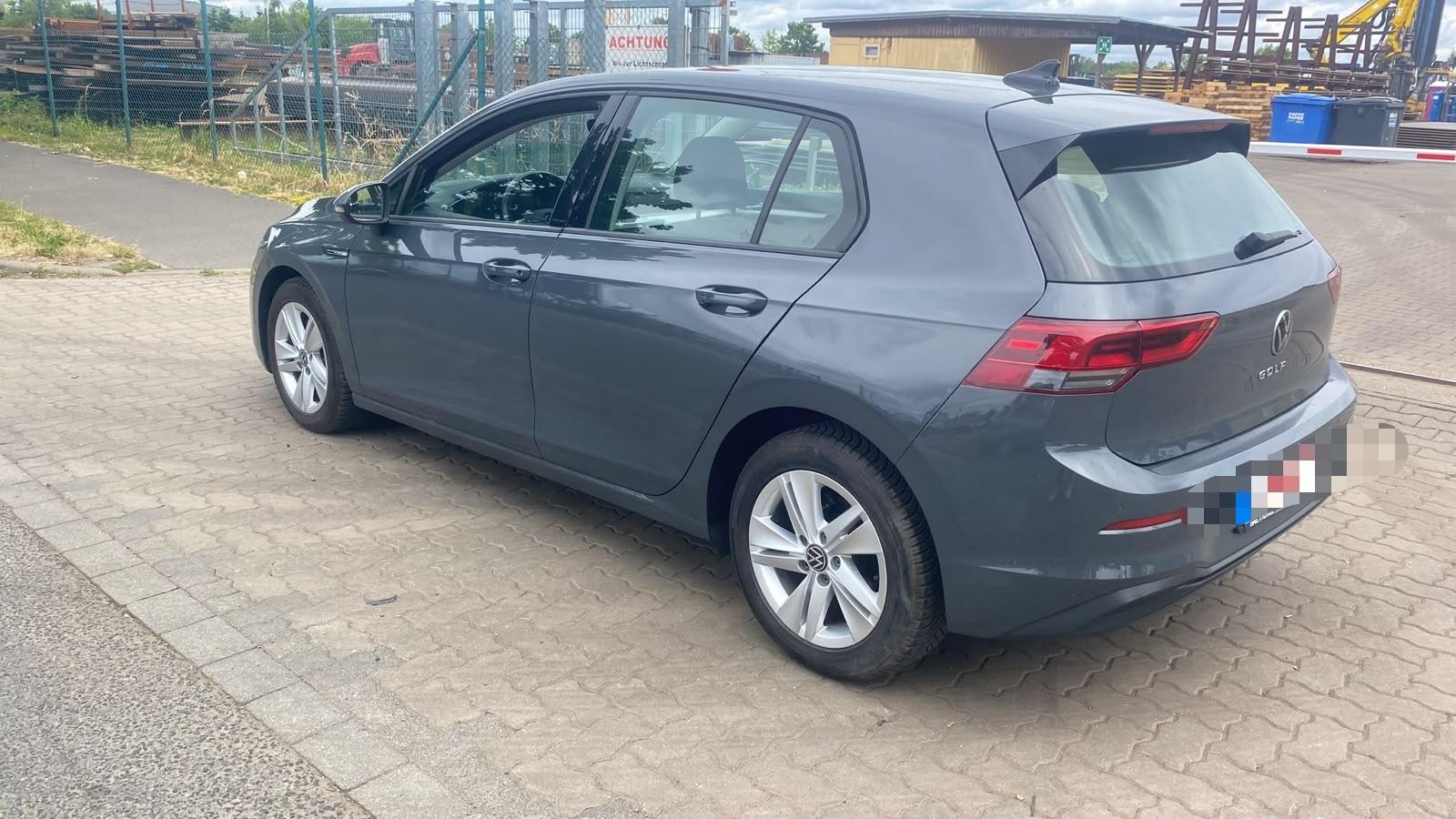 Volkswagen Golf VIII Lim. Life, миниатюра 5