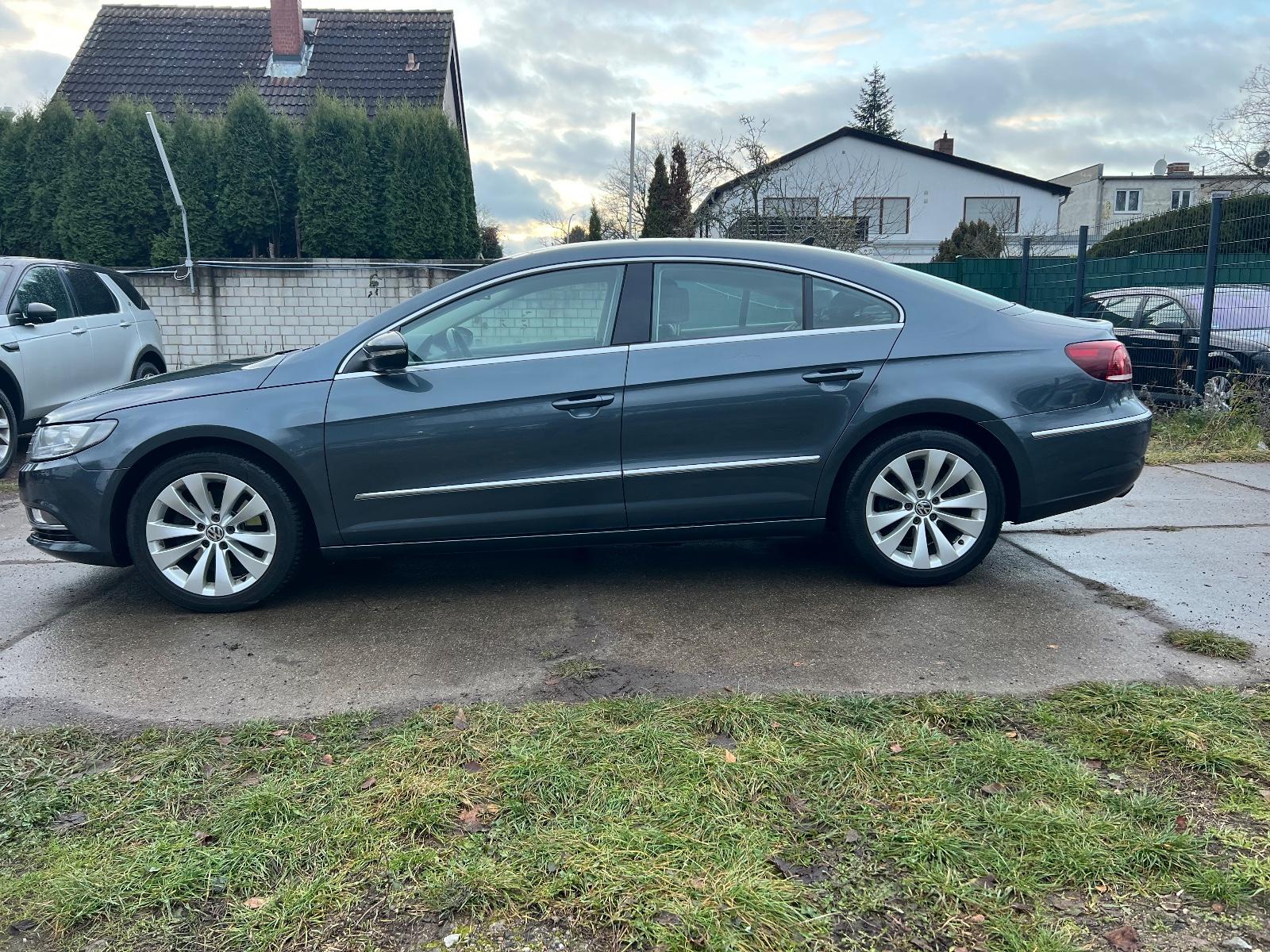 Volkswagen CC Basis,Vollausstattung,Autom.,Navi,Pano,Leder,