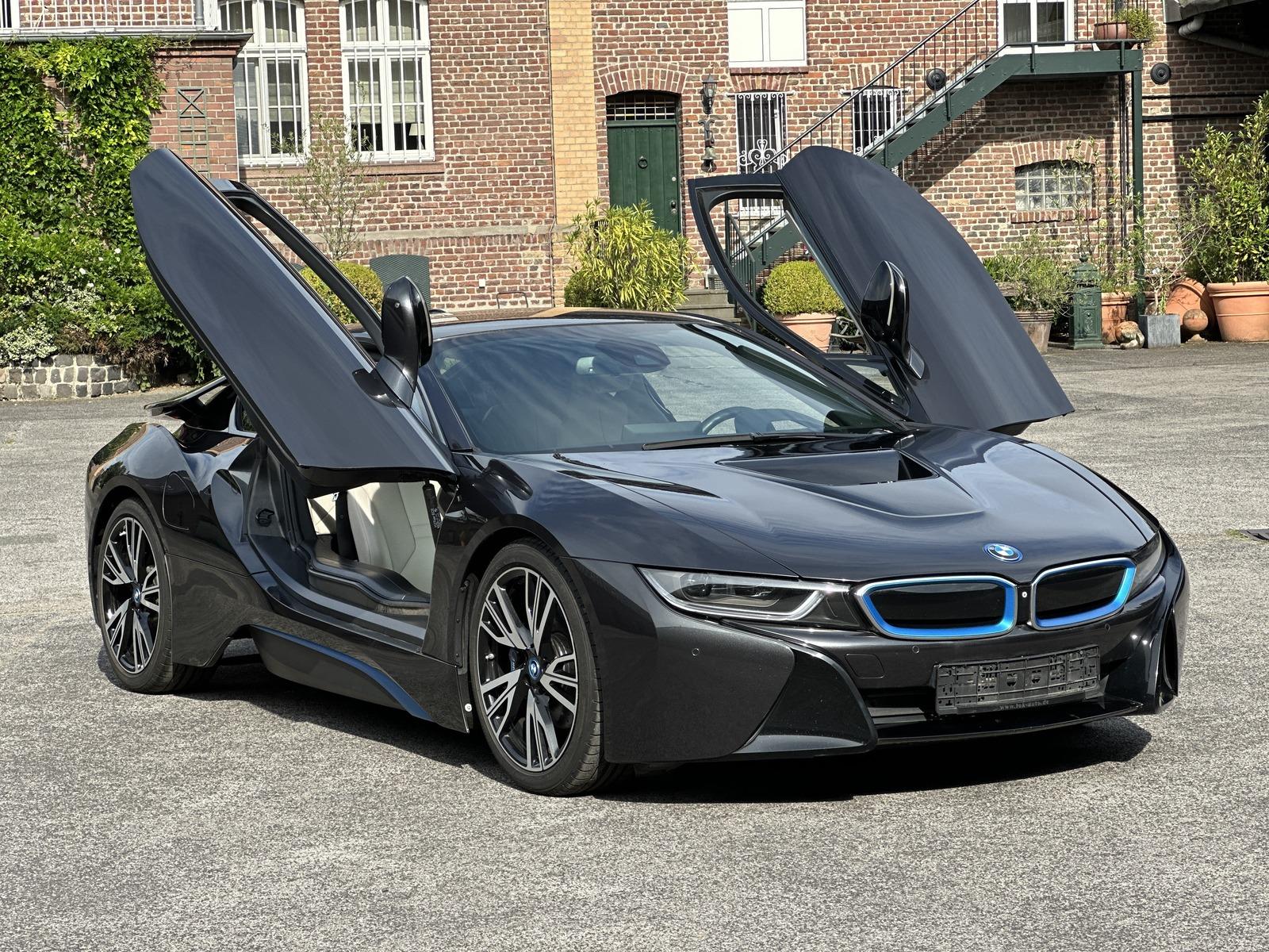 BMW i8 Coupe Pure Impulse *HEAD-UP*20 W-SPEICHEN*KAM
