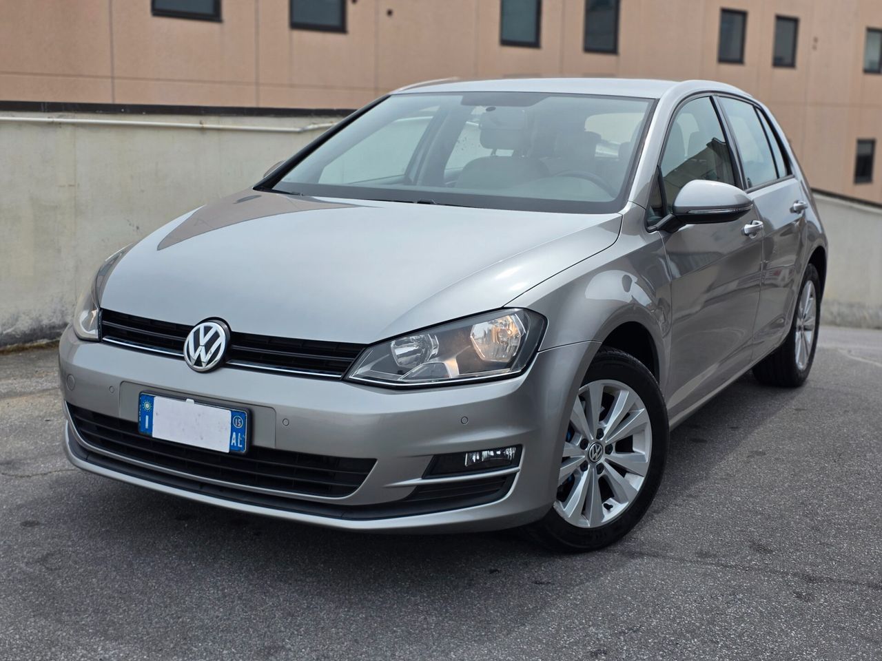 VW Golf