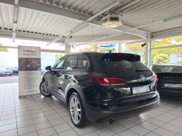 Volkswagen Touareg - 3