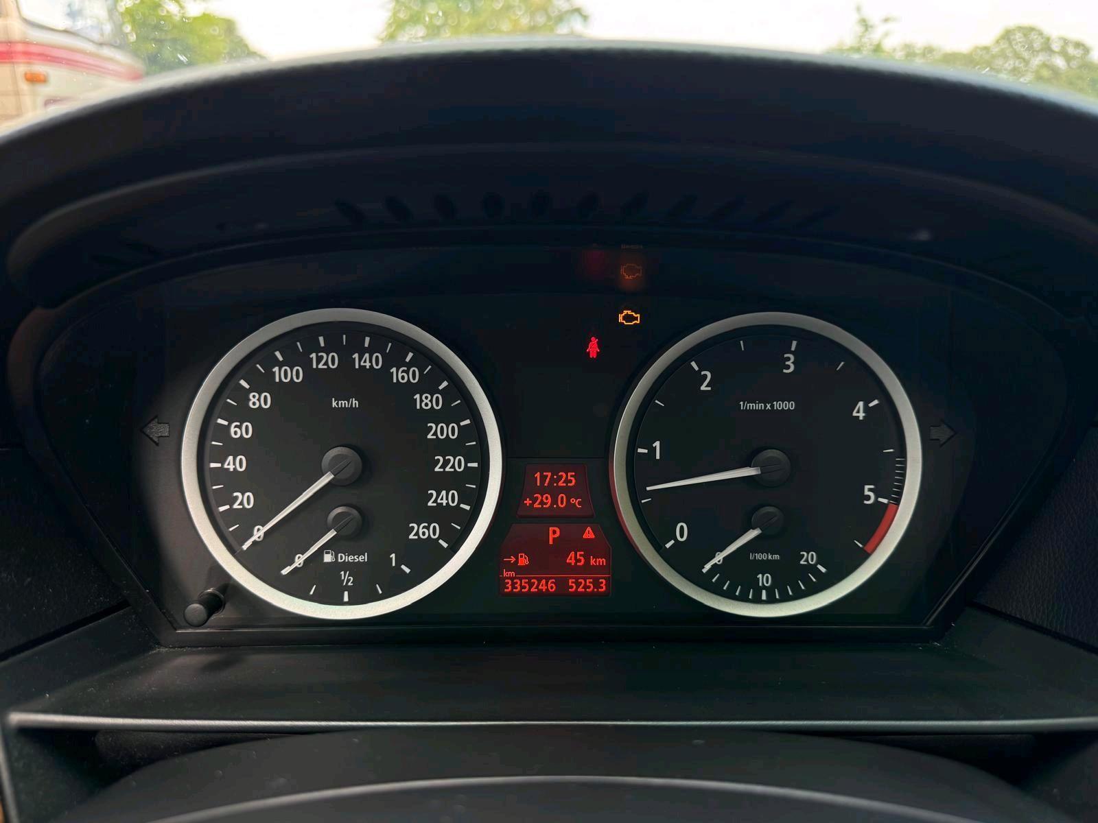 BMW 530 2006 — photo 8