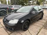 Volkswagen Golf V Lim. Tour *KLIMA*PDC H.*TEMPO - Volkswagen Golf: V Tour