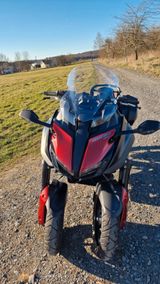 Yamaha Niken GT RN58 - YAMAHA R5