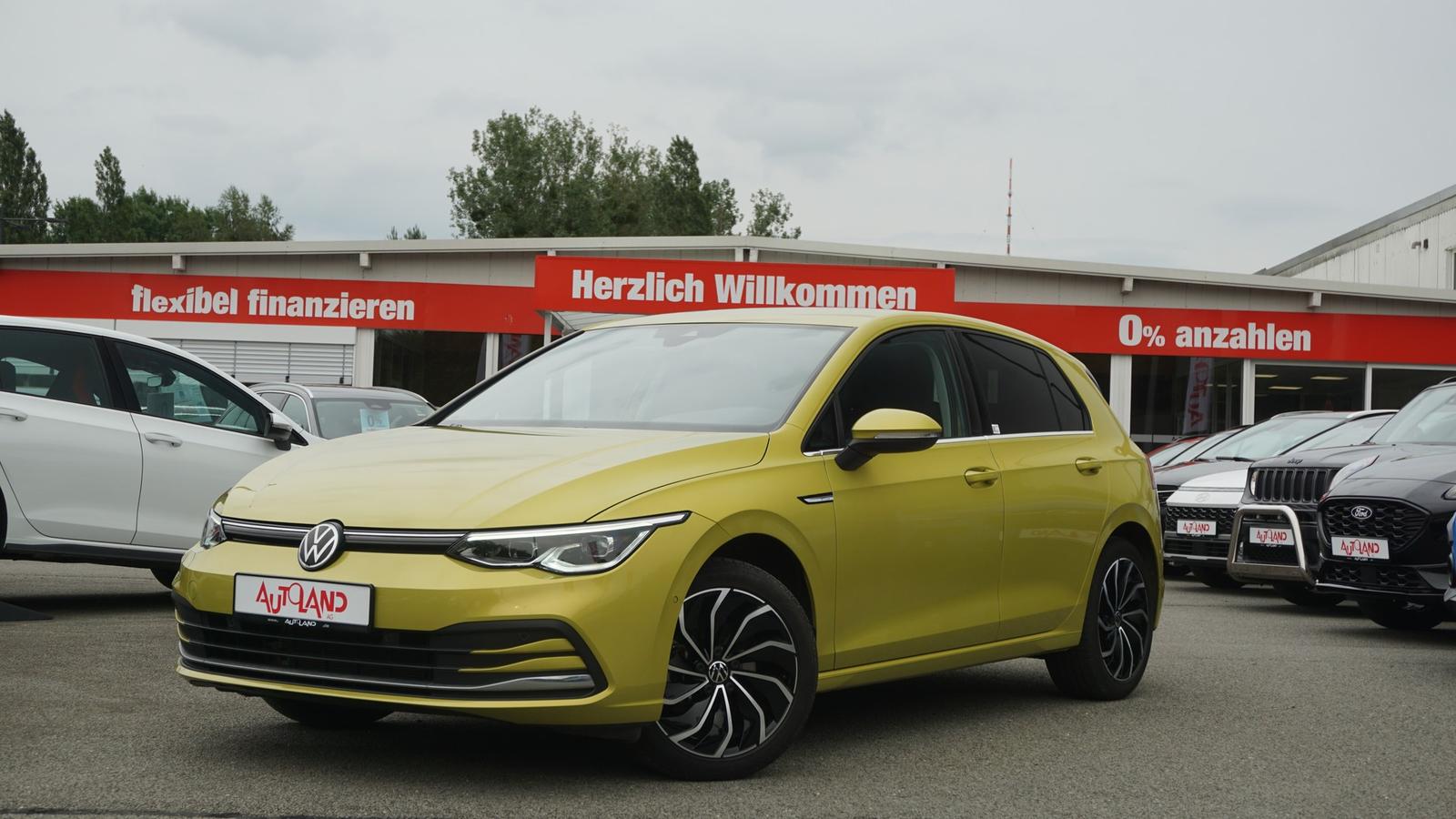 Volkswagen Golf VIII 1.5 eTSI DSG Style LED Navi ACC Kamera, миниатюра 2