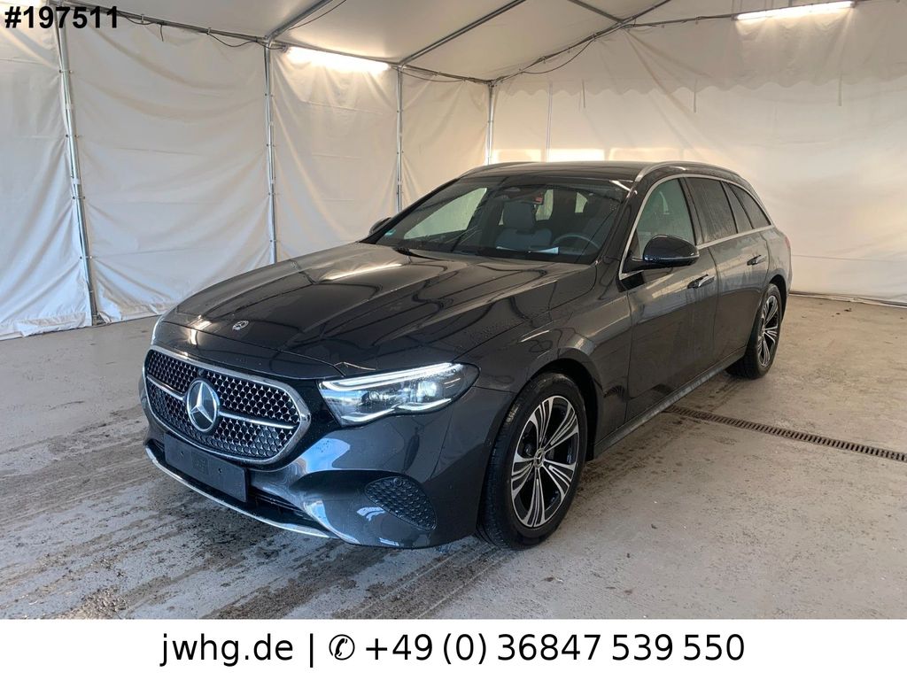 Image of Mercedes-Benz E 220
