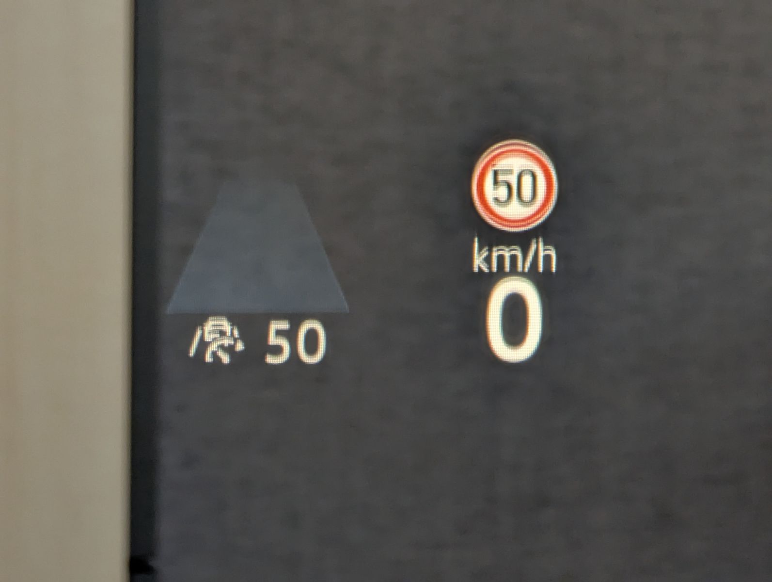 VW Tiguan 2.0TDI R-Line 4M Pano Black AHK Matrix 20 - Image 27