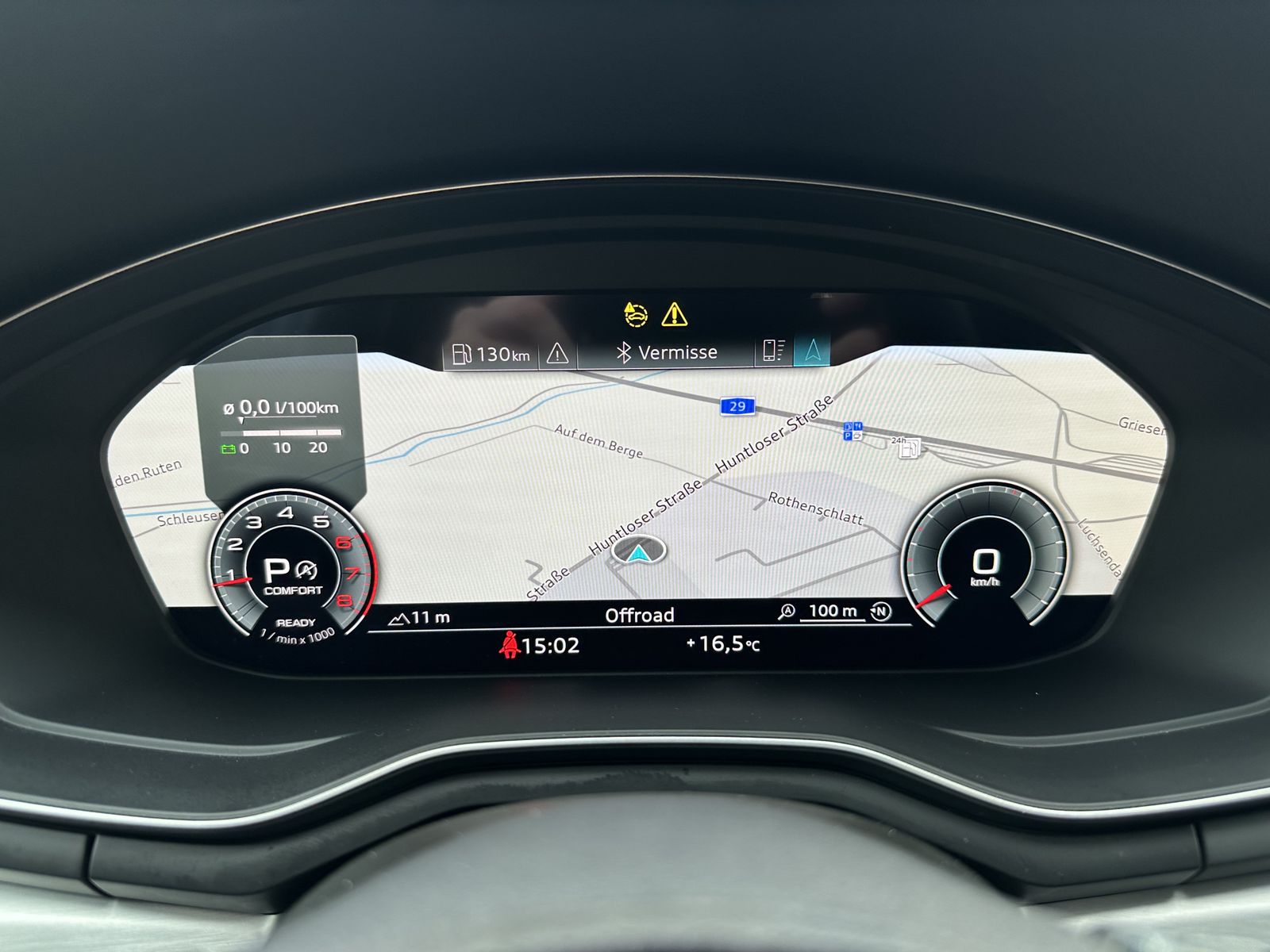 Fahrzeugabbildung Audi A4 Avant 40 TFSI S-Line Qu VCOCK+HUD+NAV+LED+ACC