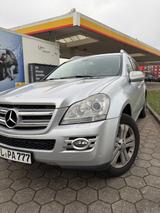 Mercedes-Benz GL 320 CDI 4MATIC - - Mercedes-Benz GL 320 mit Panoramadach