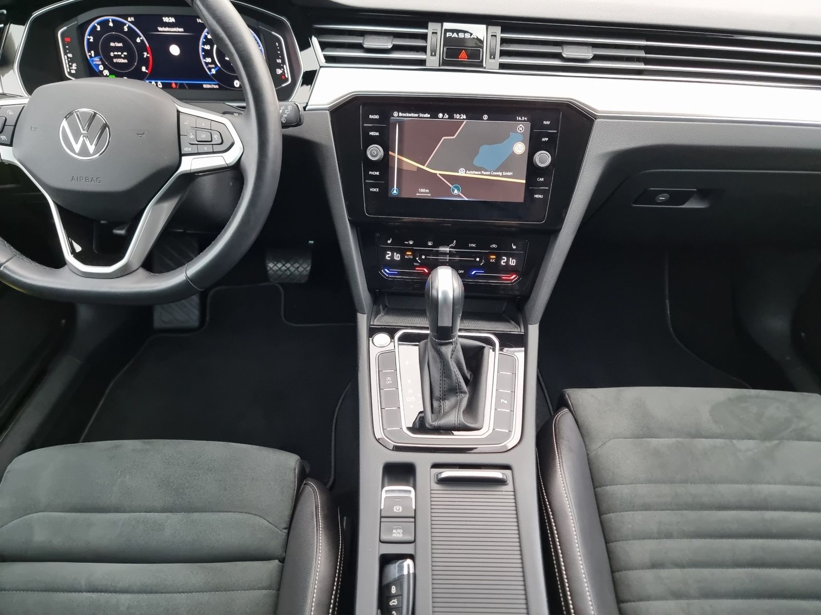 Fahrzeugabbildung Volkswagen Passat Variant TSI Elegance DSG Matrix Navi AID