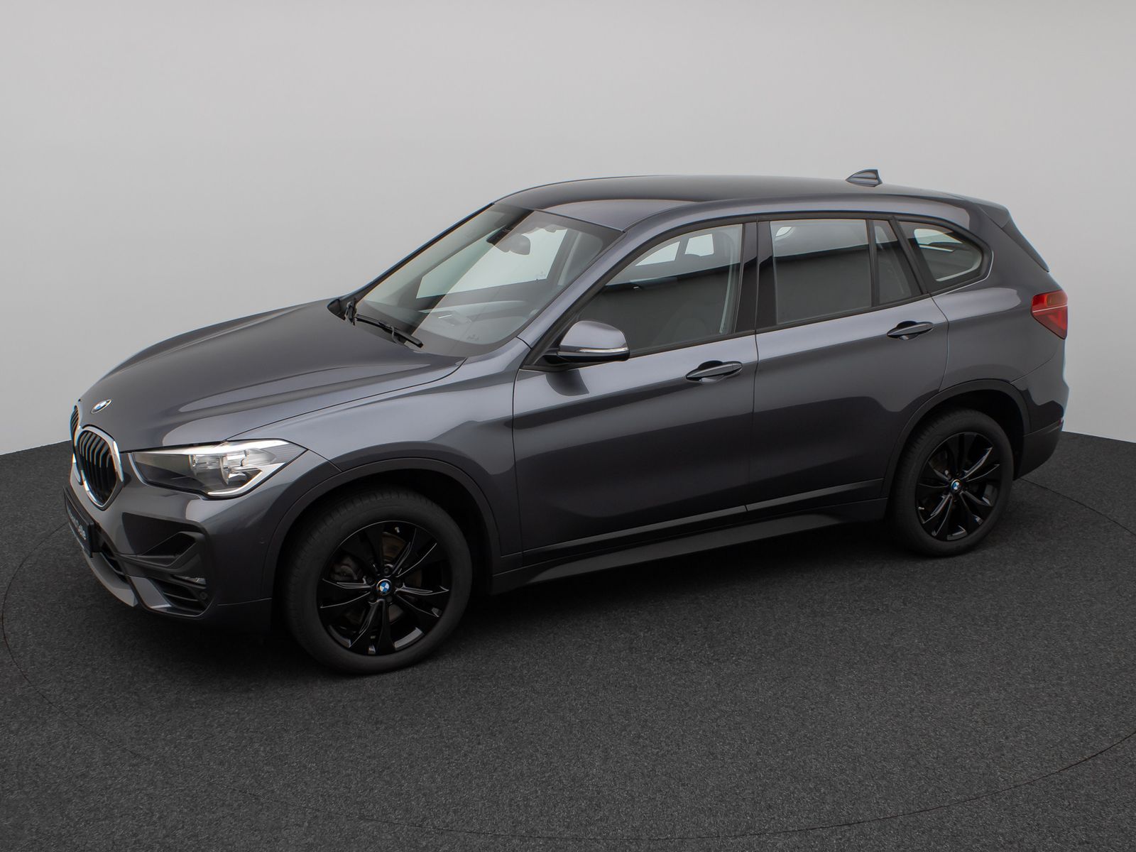 Fahrzeugabbildung BMW X1 sD20i Kamera DAB HiFi Navi Geschwindigkeitsre