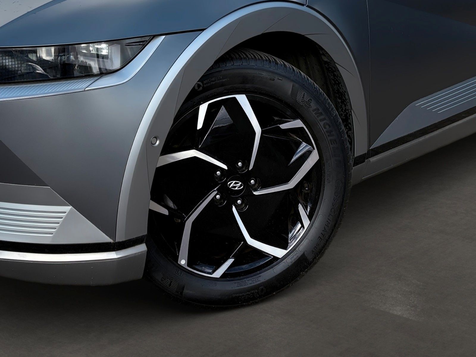 Fahrzeugabbildung Hyundai IONIQ 5  Uniq Elektro