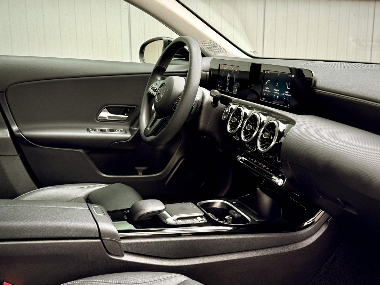 Mercedes-Benz A-Class d 8G-DCT BUSINESS *LED CAM NAVI DAB*, миниатюра 21
