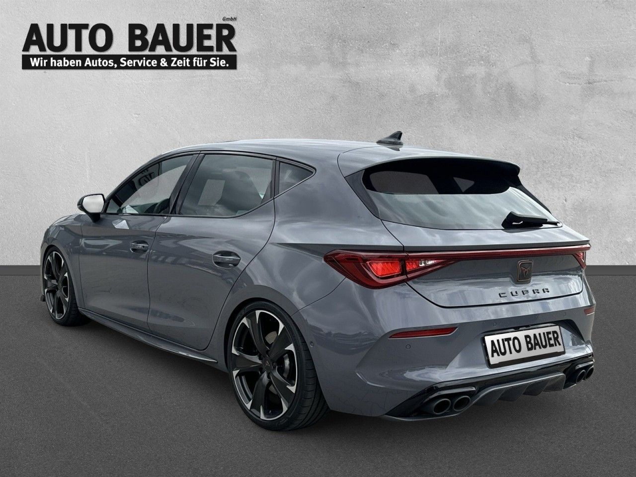 Fahrzeugabbildung CUPRA Leon VZ 2.0TSI 300 PS DSG*KW-Gewinde*Cam* - mit KI generiert/bearbeitet