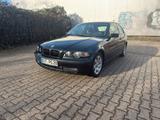 BMW 316 Ti Compact 3er M-Ausstattung Innen - BMW 316 aus 2002: 316i