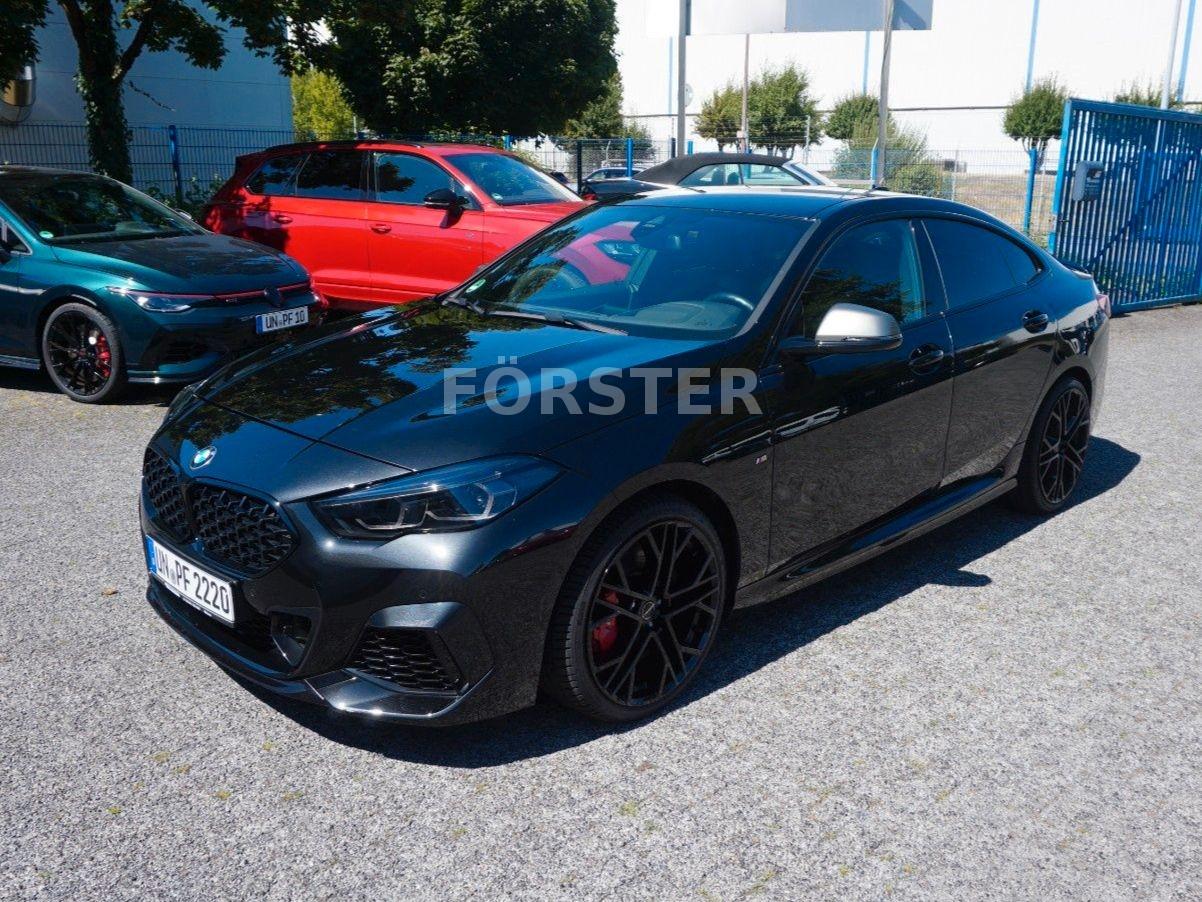 BMW M235