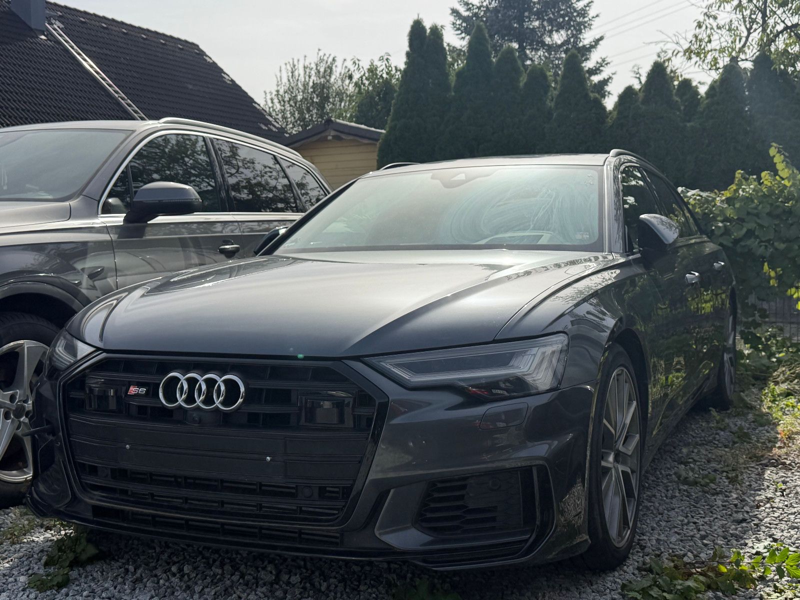 Fahrzeugabbildung Audi S6 Avant 3.0 Quattro/HD MATRIX/MOTOR PROBLEM