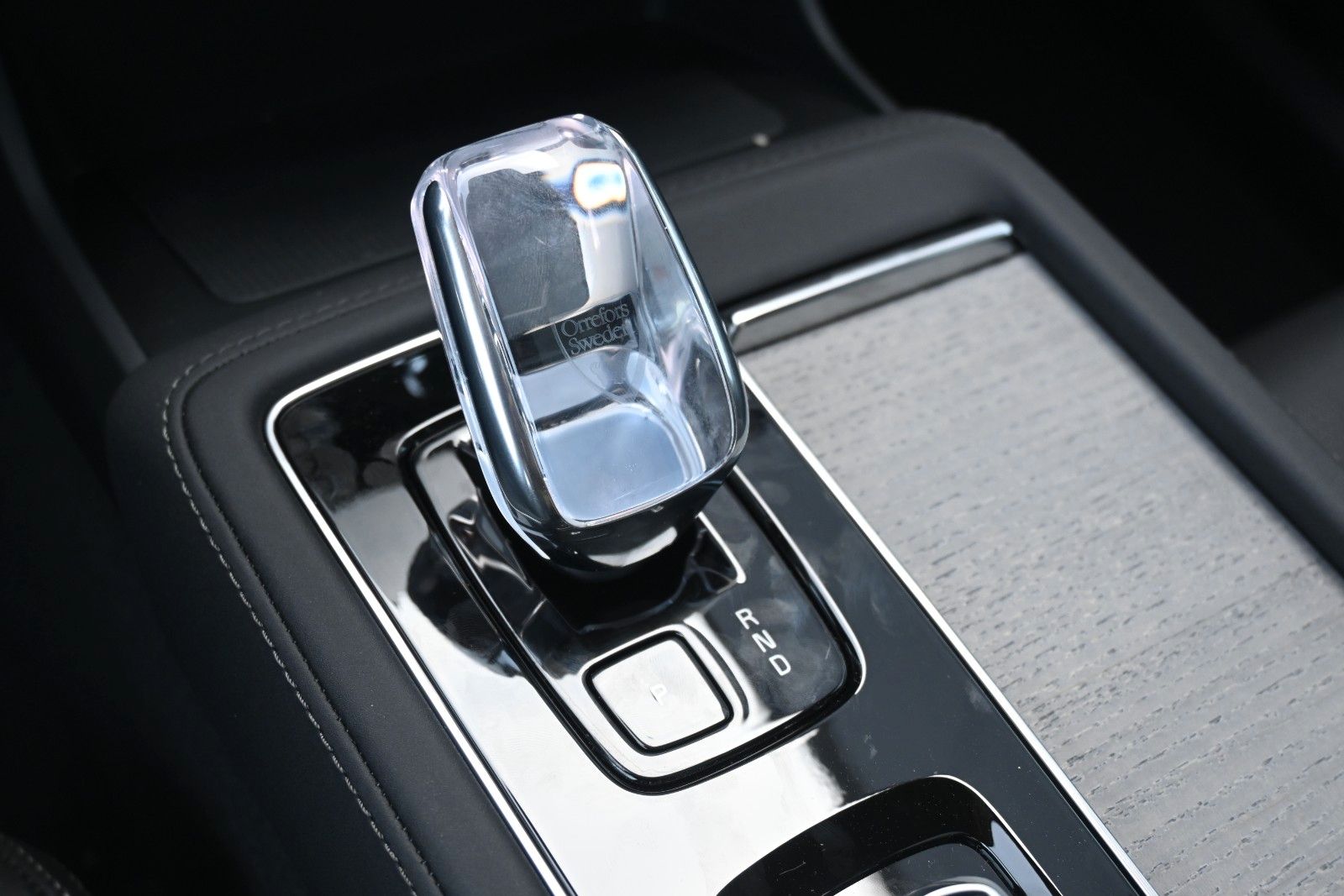 Fahrzeugabbildung Volvo XC90 Ultra Dark T8 AWD Recharge*LUFT*PANO*STHZ