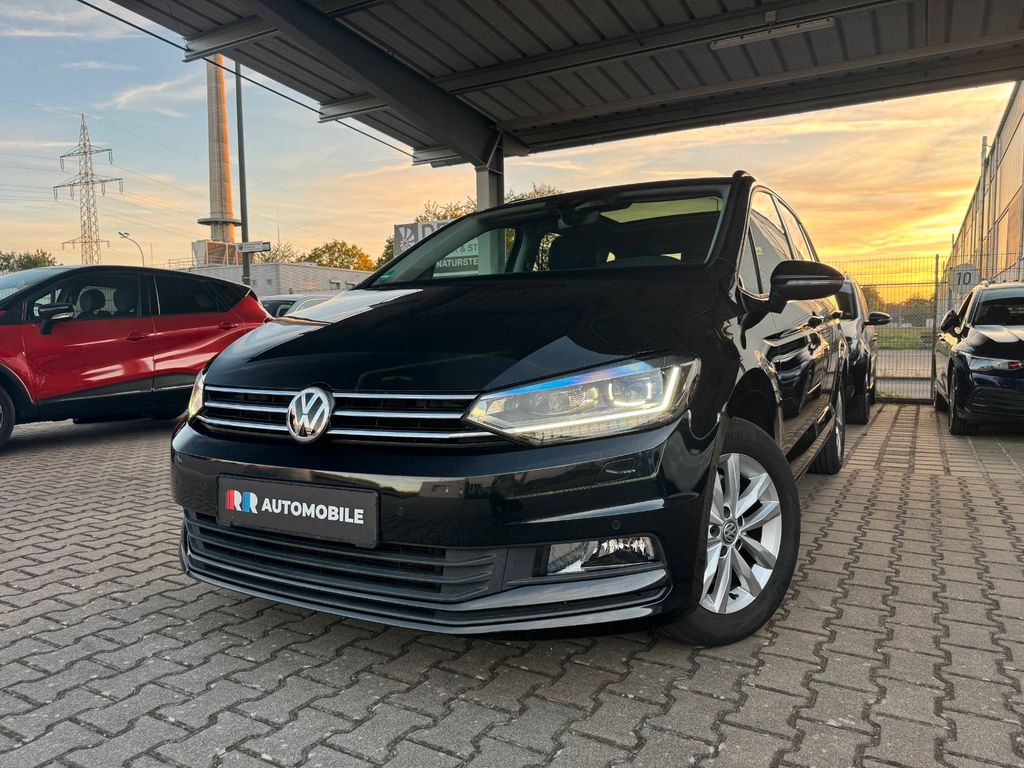 Image of Volkswagen Touran
