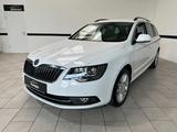 Skoda Superb 1.8 TSI DSG Exclusive Combi Navi*Xenon* - scheckheftgepflegte Skoda Superb