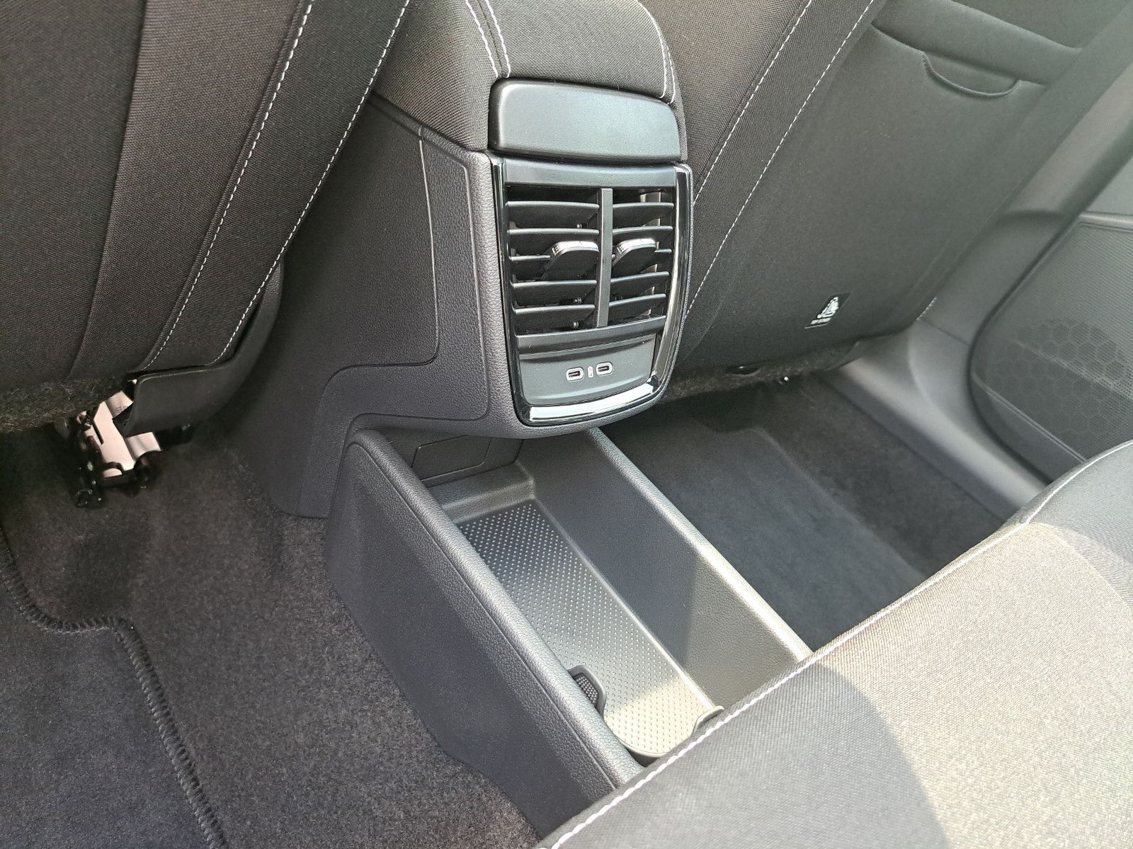 Kamiq Monte Carlo 1.5 TSI DSG AHK Navi Kamera