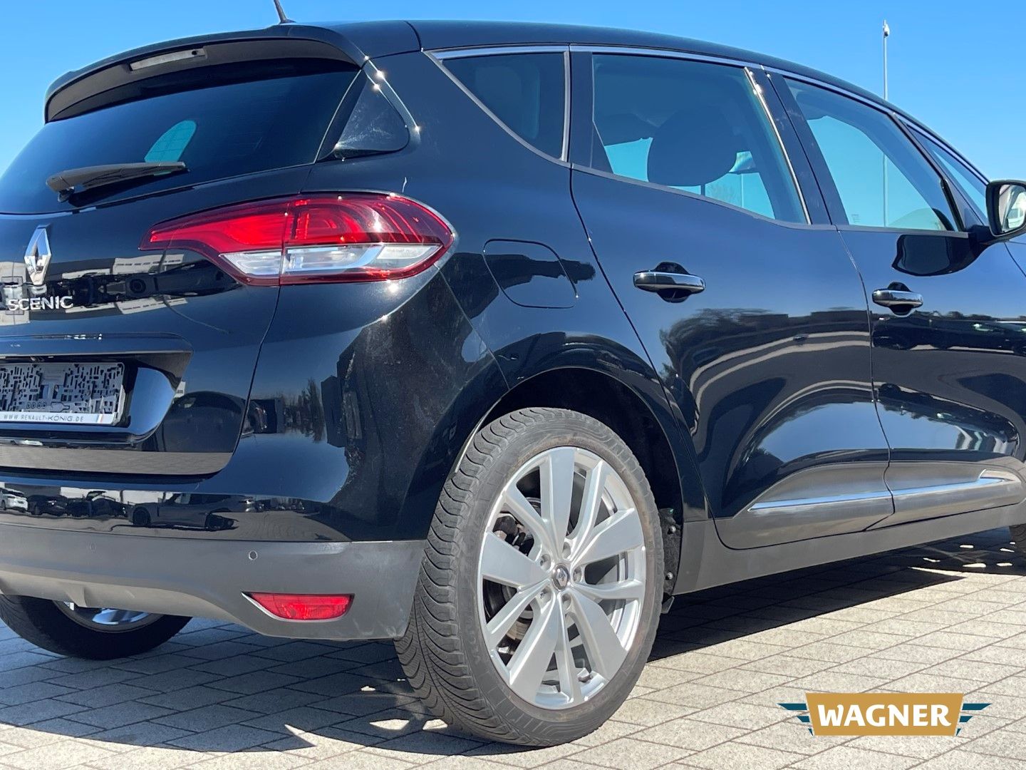 Fahrzeugabbildung Renault Scenic IV Limited Deluxe 1.3 TCe 140 Energy