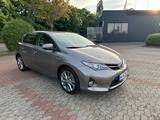 Toyota Auris Hybrid Comfort 1,8-l-VVT-i Comfort - Toyota Auris von privat