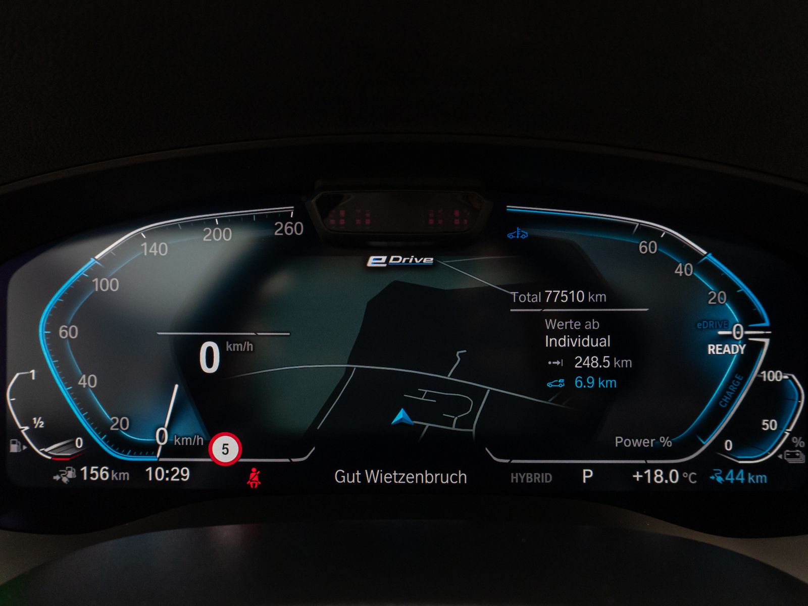 Fahrzeugabbildung BMW 530e xD M Sport Panorama Laser 360°HUD DAB H/K