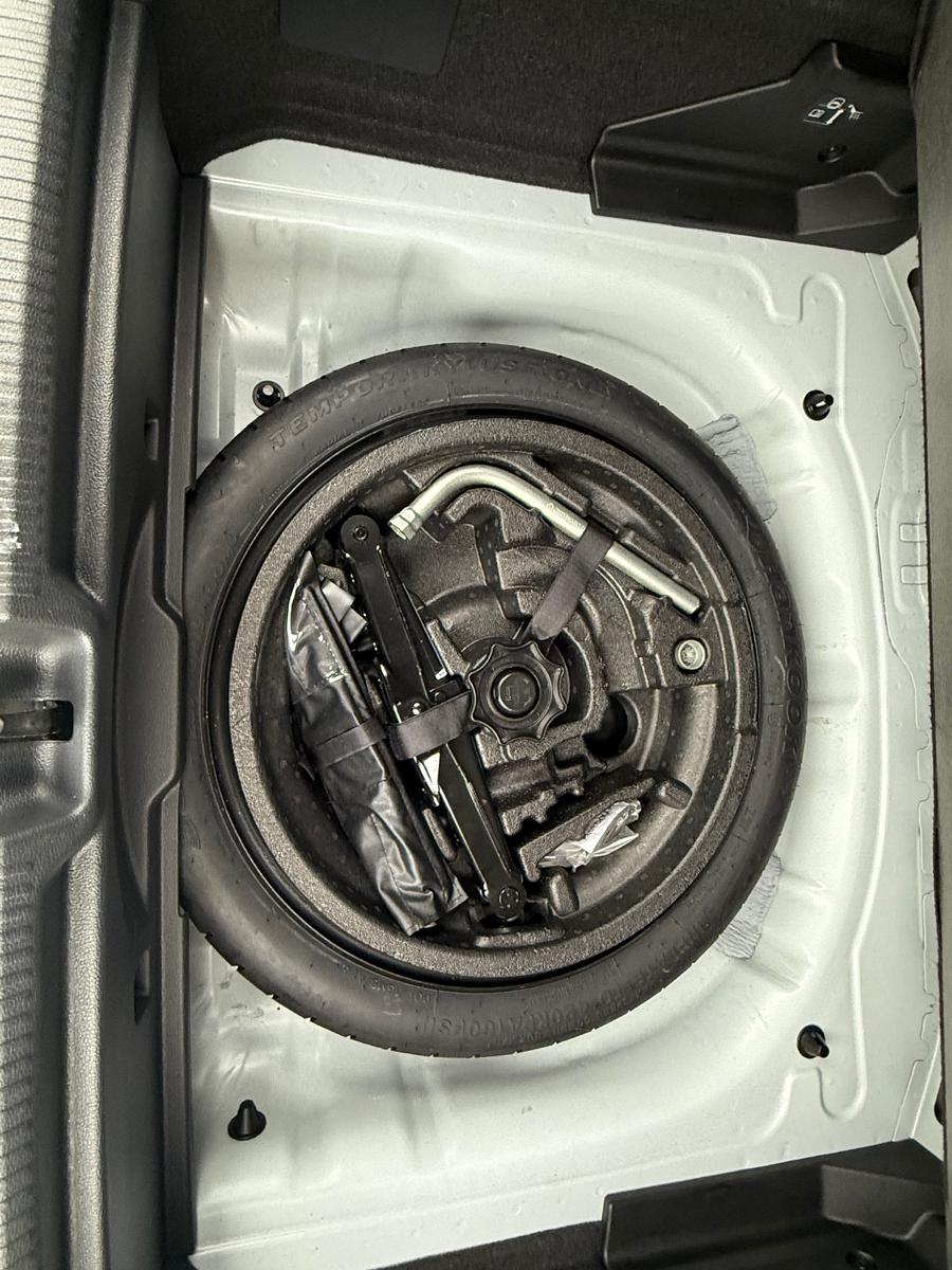 Audi Q2 35 TFSI*AHK*Tempomat*Leder*Navi*