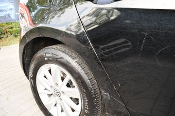 Volkswagen Golf - 5