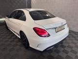 Mercedes-Benz C 300d*AMG*4M-ACC-BURMESTER-AHK-NIGHT-R.KAM-9G - Mercedes-Benz C 300 mit Diesel-Antrieb