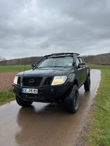 Nissan Navara D40 Pickup Doppelkabine Offroad - Nissan Navara: D40