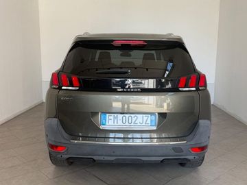 Peugeot 5008 - 6
