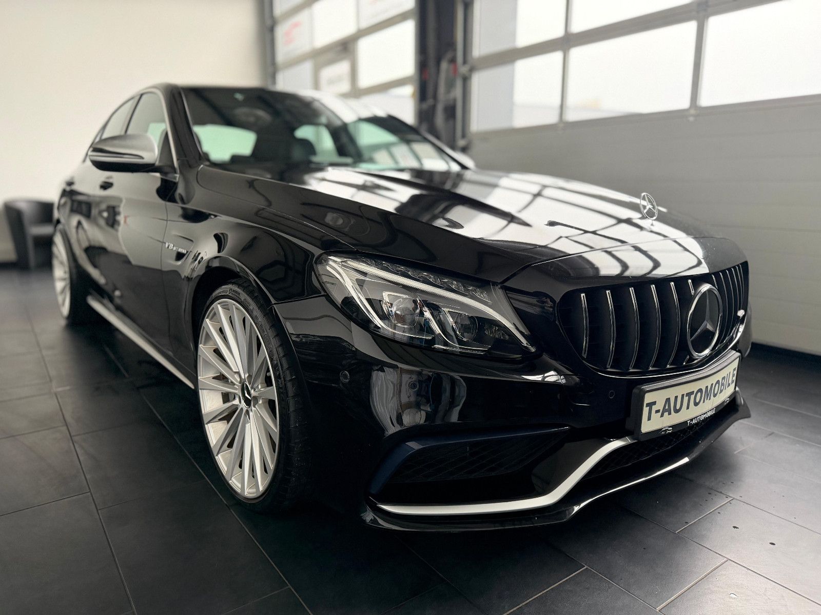 MERCEDES-BENZ C 63 AMG Lim. KAMERA*ACC*TEMP*PANO*20ZOLL*NAVI
