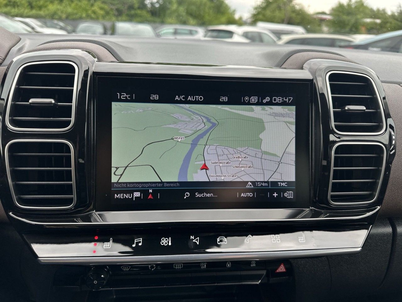 Fahrzeugabbildung Citroën C5 Aircross 2.0 HDI SHINE 180EAT*Navi* - mit KI generiert/bearbeitet