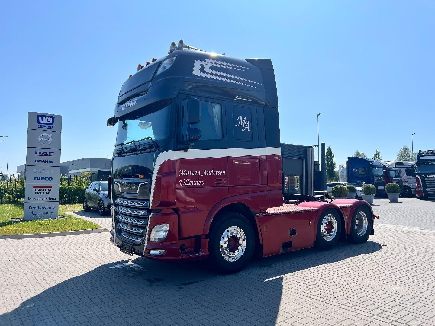 DAF XF 530 FTG 6x2 Trekker
