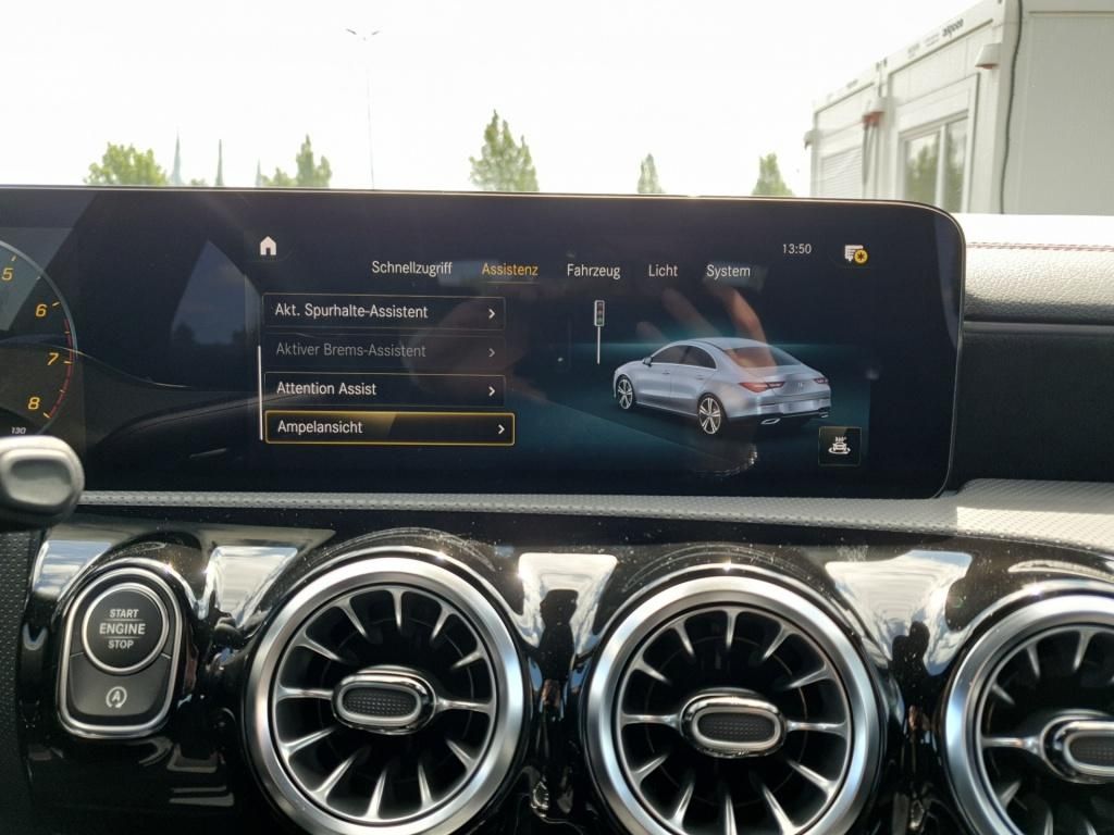 Fahrzeugabbildung Mercedes-Benz CLA 180 Coupé *AMG*Navi*ParkAss*SpurH*CarPlay