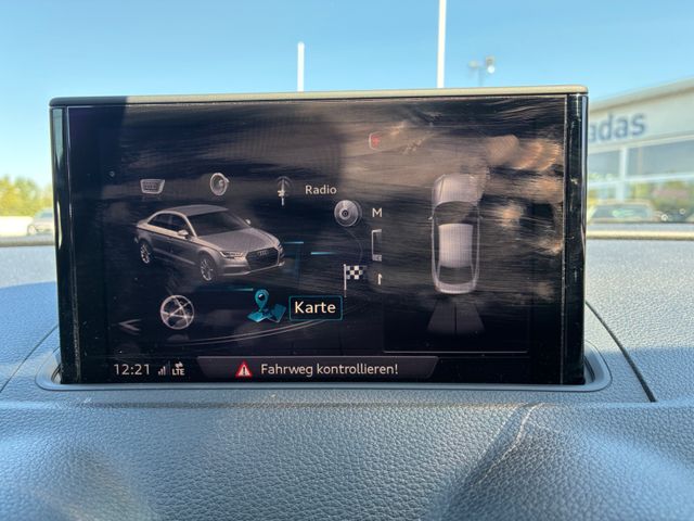 Fahrzeugabbildung Audi A3 Limo 35 TFSI >S Line/PANO/NAV/LED/Sitzheiz<