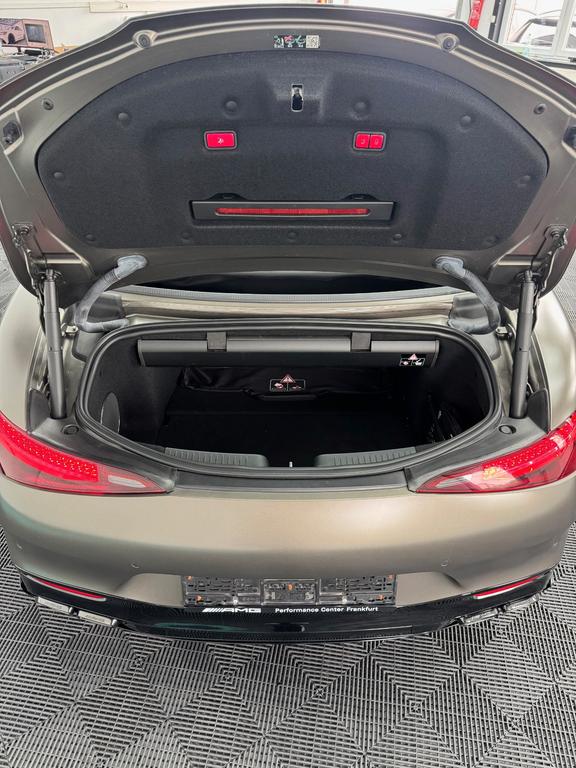 Mercedes-Benz SL 63 AMG