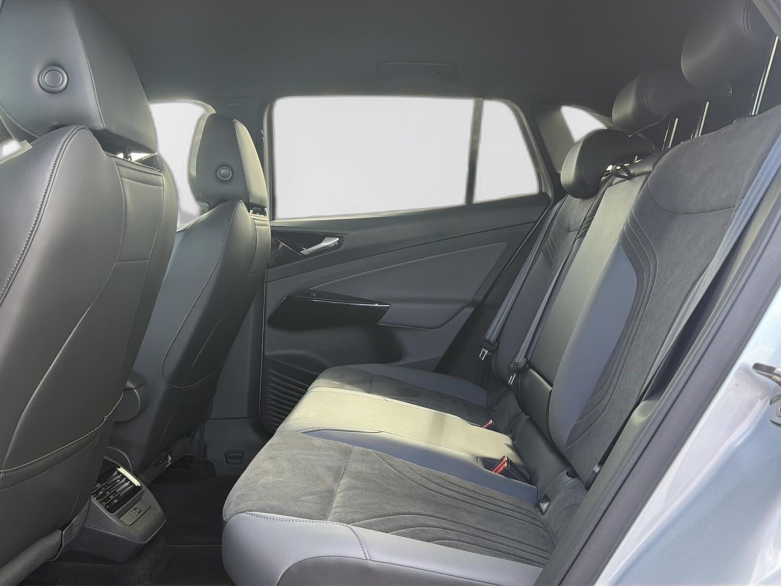 Volkswagen ID.4 Pure RüKa SiHz WäPuAmbiente imagem 3