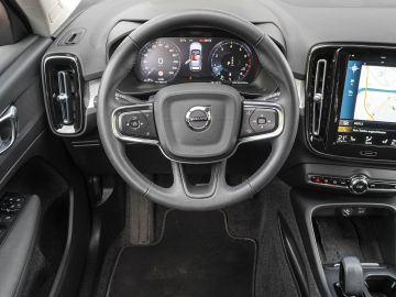Volvo XC40 - 11