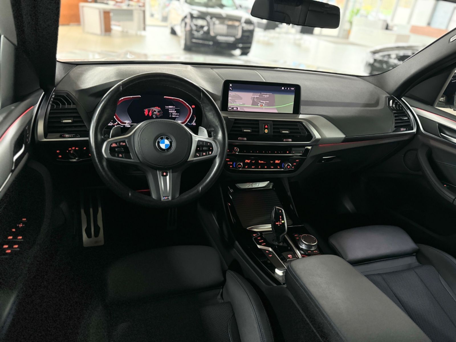 Fahrzeugabbildung BMW X3 xD20d M Sport Kamera DAB CockPitPro Alarm AHK