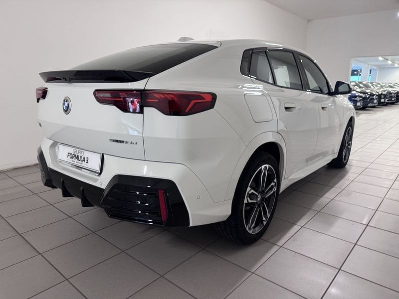 BMW X2 sDrive 18d M Sport DCT imagem 3