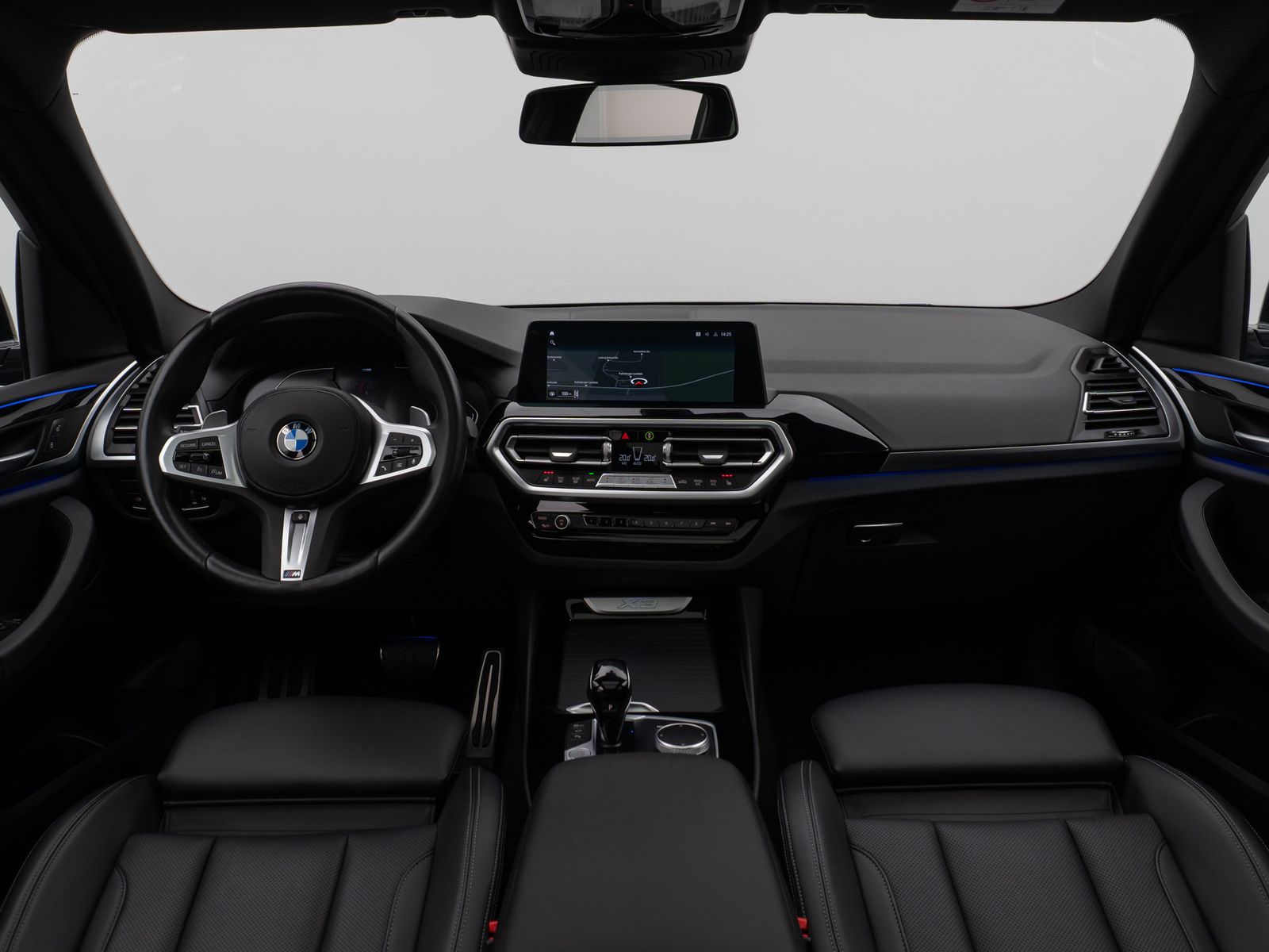 Fahrzeugabbildung BMW X3 xD20d M Sport Panoram 360°DAB Lenkrhz Komfort