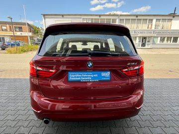 BMW 216 - 7