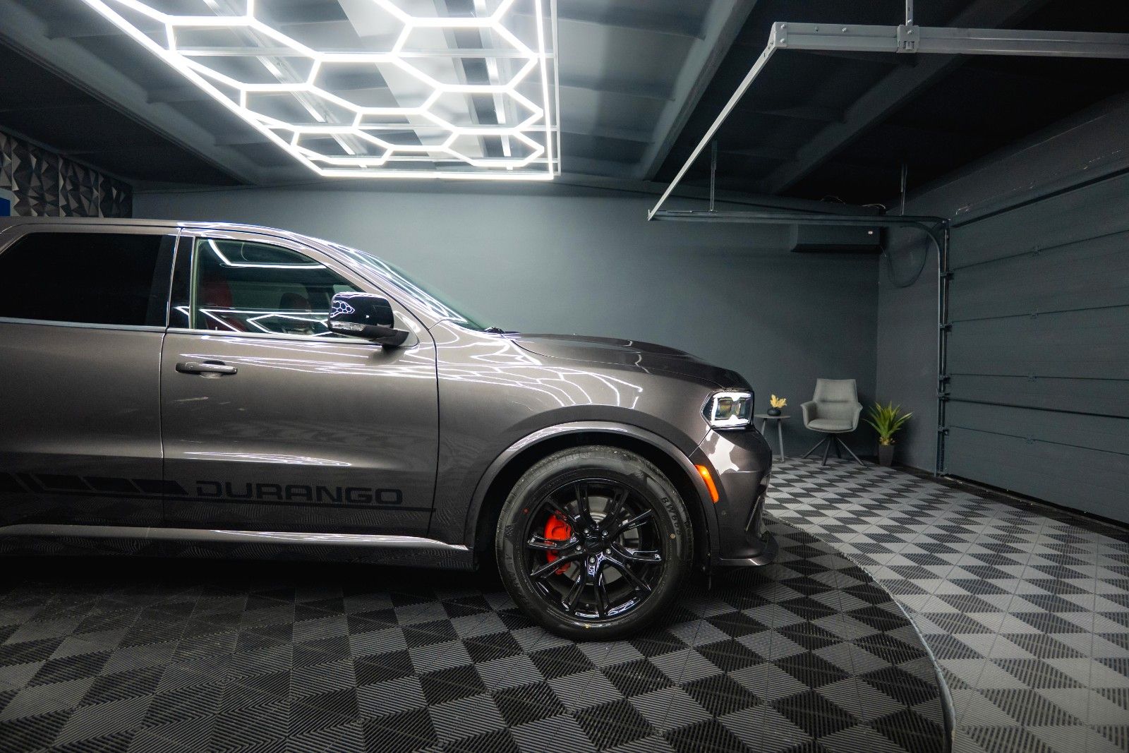 Fahrzeugabbildung Dodge Durango 5.7 V8 SRT 4x4 Night-Paket Modell 22 19%